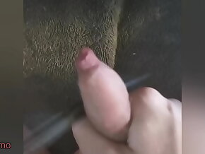 Amateur Urchin whips cock with electric cord